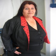 Big titted Maria is obe horny mature slut who loves to play with herself